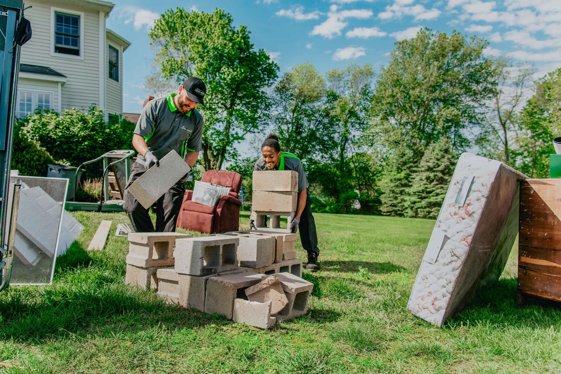 Top Tips from the Best Junk Removal Company Phoenix